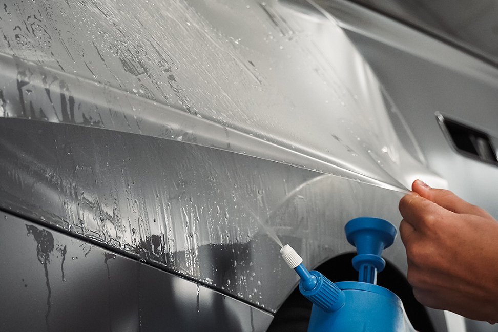 Czy można usunąć folię PPF bez uszkodzenia lakieru?